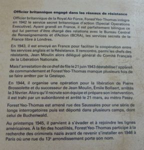 Story (in French) of Forest Yeo-Thomas. It hangs on the wall next to the cells inside the Ministry of the Interior, rue des Saussaies. Photo by Raphaelle Crevet (2016).