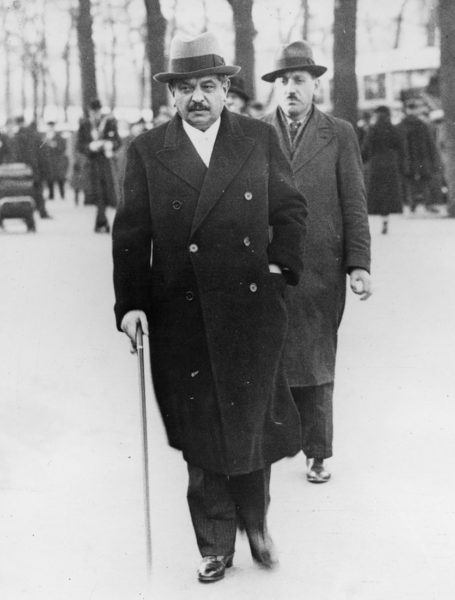 Pierre Laval walking to the Chamber of Deputies. Photo by ACME (6 January 1936). Author’s collection.