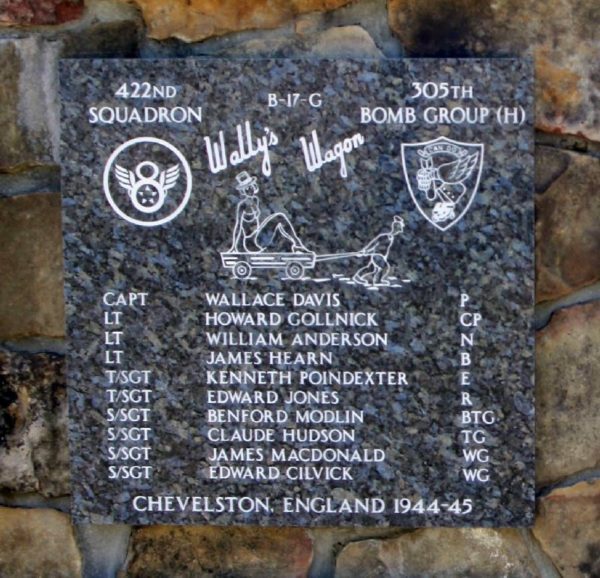 Plaque commemorating the 422nd Squadron and the B-17G “Wally’s Wagon.” Photo by anonymous (date unknown). National Museum of the Mighty Eighth Air Force. 