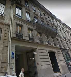 Exterior of apartment at 45, rue Cambon (formerly known as Rue Luxembourg) where Amélie and her mother lived when they first moved to Paris. Screen shot by Google Maps. PD-No known copyright restrictions. 
