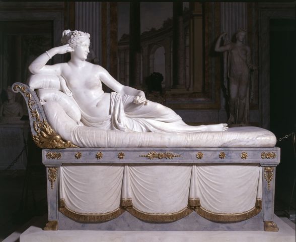 Paolina Borghèse Bonaparte come Venere vincitrice. Sculpture by Antonio Canova (c. 1805-1808). Galleria Borghèse. PD-100+. Wikimedia Commons. 
