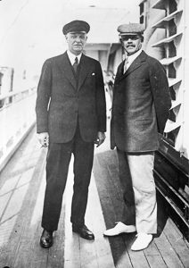 Karl-Friedrich von Siemens (right) and Wilhelm Cuno of the Hamburg-American Line (left) while sailing to New York. Photo by anonymous (October 1931). German Federal Archives. PD-Bundesarchiv, Bild 102-12413/CC-BY-SA 3.0, Germany. Wikimedia Commons. 