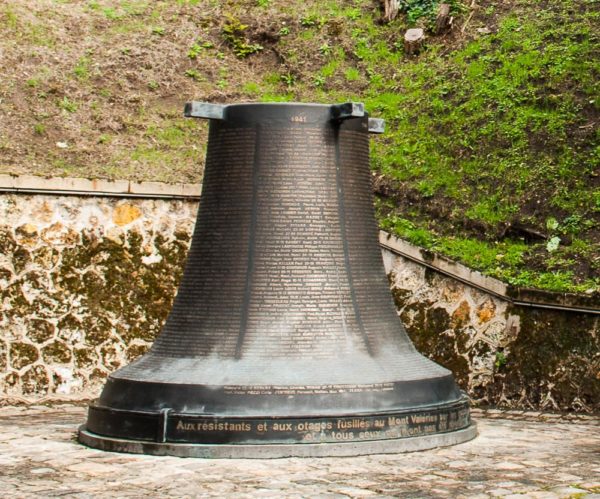 The memorial bell at Fort Mont-Valérien located opposite the small chapel. The names of the executed men are inscribed on the bell. Photo by Sandy Ross (2017).