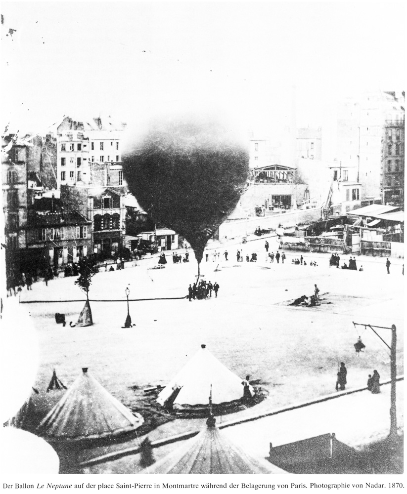 Balloon named “Le Neptune.” Photo by Félix Nadar (date unknown). PD-100+. Wikimedia Commons.