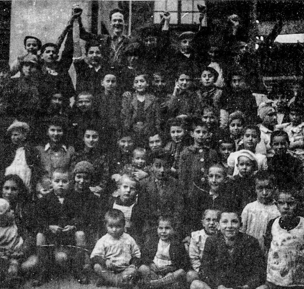 Jewish children at the UGIF Lamarck orphanage prior to being deported. Photo by anonymous (c. early 1943).