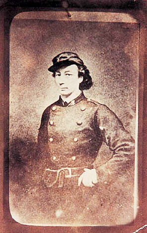Louise Michel in her National Guard uniform. Photo by anonymous (c. 1871). PD-70+. Wikimedia Commons.