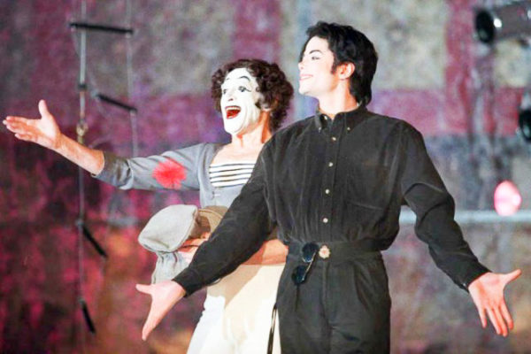 Michael Jackson (right) and Marcel Marceau (left) on stage for rehearsal of HBO special. Photo by anonymous (December 1995).