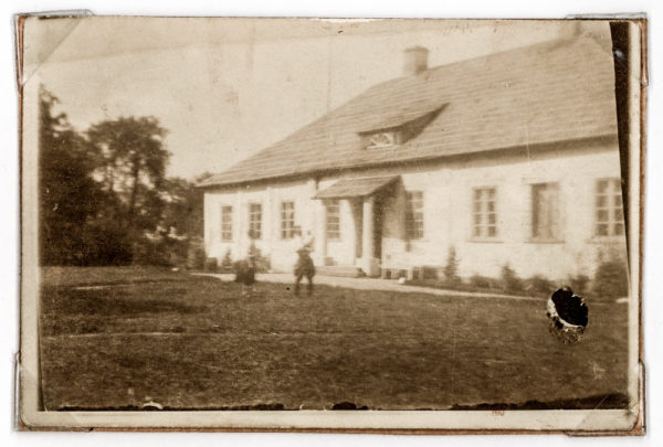 The Pilecki estate. Photo by anonymous (c. 1930s).