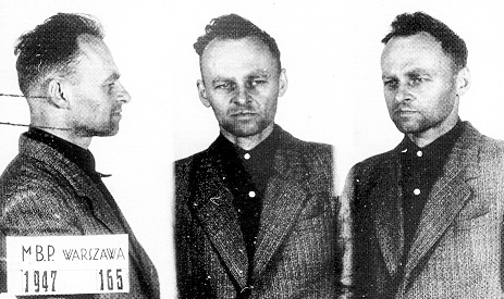 Witold Pilecki’s prisoner mug shots (Warsaw’s Mokotow Prison) after arrest by Soviets. Photo by anonymous (c. 1947). PD- Polish Copyright Law Act. Wikimedia Commons.
