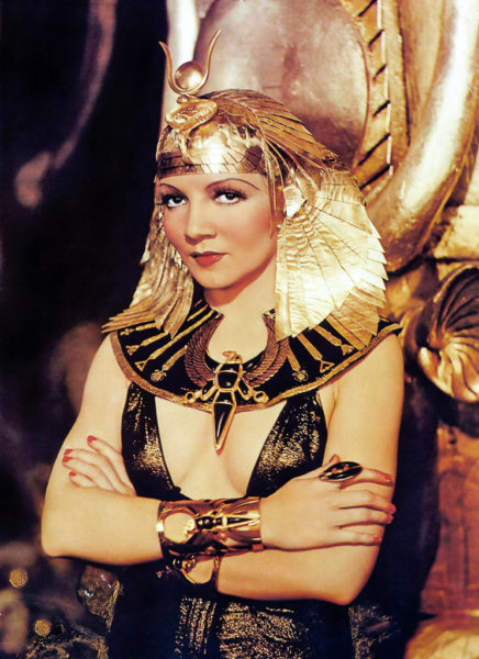 Publicity photo of Claudette Colbert for the 1934 film “Cleopatra.” Photo by Paramount Pictures (1934). PD-Expired Copyright. Wikimedia Commons.