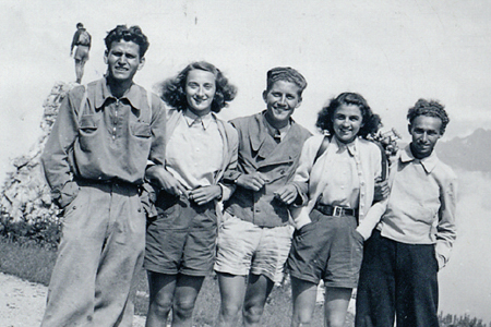 Italian partisans: Alberto Salmoni (far left), Bianca Guidetti Serra (second from left – married Salmoni after the war), and Primo Levi (far right – survived Auschwitz). Photo by anonymous (date unknown).
