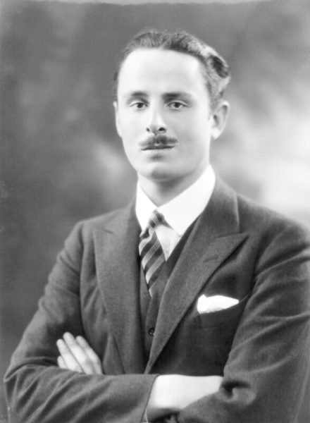 Oswald Mosley. Photo by Bassano Ltd. (c. 1922). PD-Expired Copyright. Wikimedia Commons.