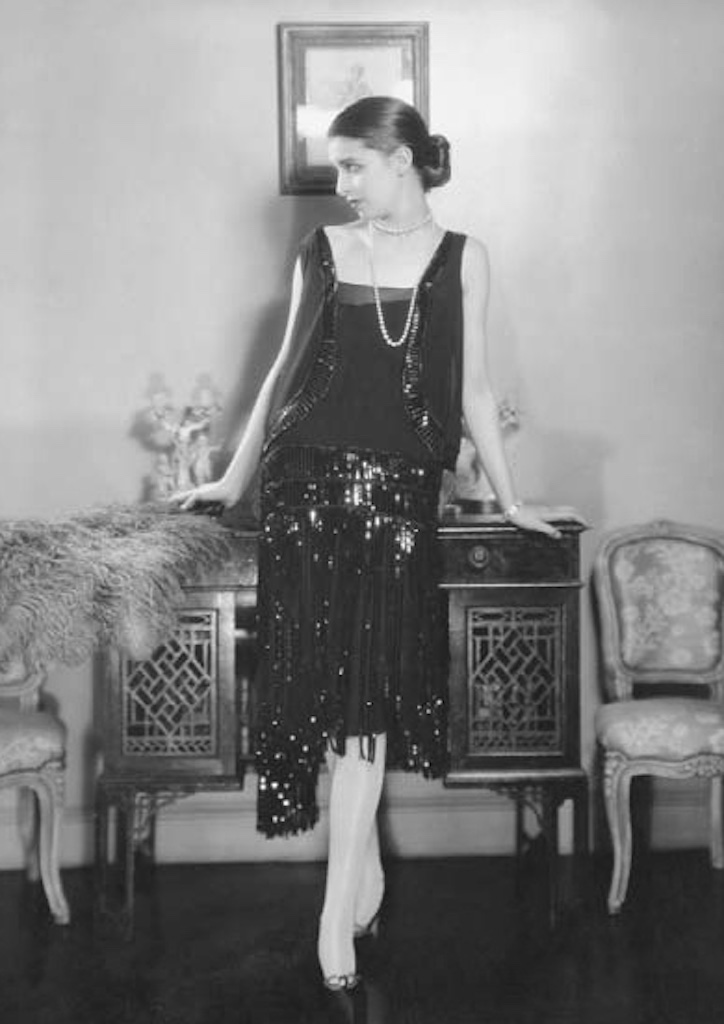 long black cape dress WITH Color:Deep Rose Color_Purple Photographic Postcard - Brigitte