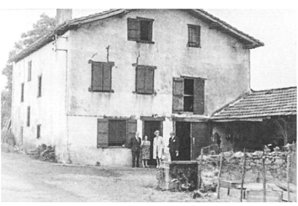 The safe house where Dédée, three evaders and Frantxia Usandizanga were arrested on 15 January 1943 after betrayal by a local guide. Photo by anonymous (date unknown). www.59518878.weebly.com.