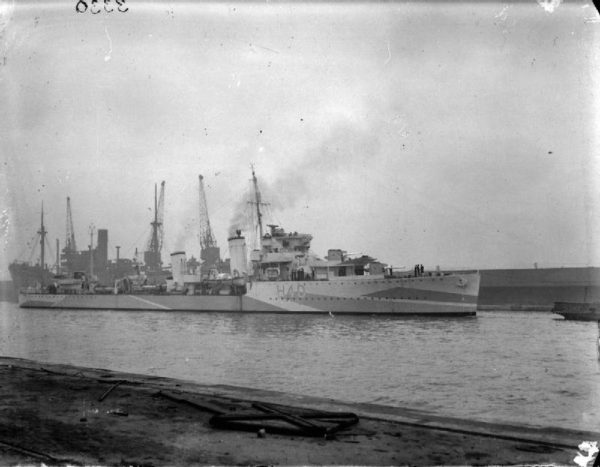 British destroyer HMS Anthony. Photo by anonymous (c. March 1943). Imperial War Museum. PD-U.K. Government. Wikimedia Commons. 