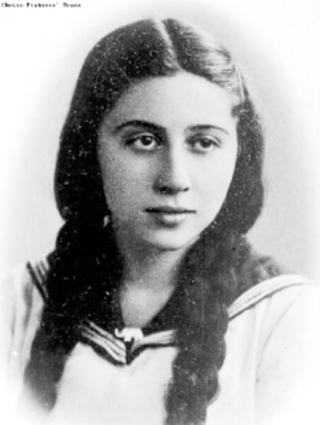 Niuta Teitelbaum (1917−1943). The Gestapo gave her the nickname “Little Wanda with the braids.” Niuta would braid her blonde hair, dress as a Polish peasant girl, and enter the homes and offices of Nazi soldiers and officers. She would pull out a pistol and shoot them in the head. In one day, Niuta shot and killed five officers. She survived the Warsaw Uprising but was hunted down shortly afterward. Niuta was tortured and executed. Photo by anonymous (c. 1936). Courtesy of the Ghetto Fighters’ House Museum. Catalog No. 1162.