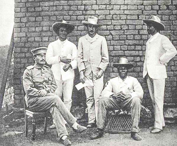 Theodor Leutwein With Herero Leaders