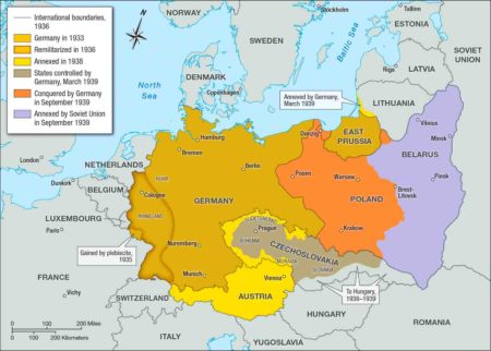 The Sudetenland is highlighted in yellow along the western boundary of Czechoslovakia. Facing History & Ourselves (Crisis in Czechoslovakia). www.facinghistory.org.