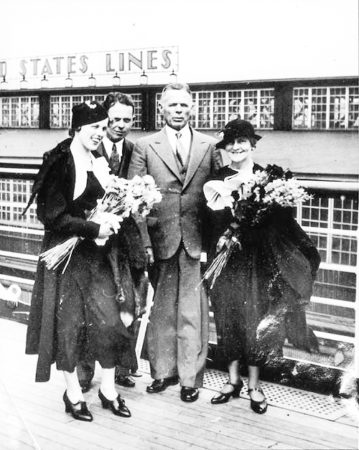 William Dodd and his family. Martha Dodd is on the left. Photo by anonymous (date unknown). 