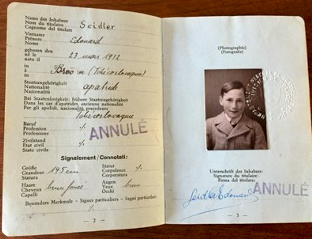 Édouard’s refugee card. It was revoked after the war in 1945. Photo by Marianne Golding. Courtesy of Marianne (Seidler) Golding.*