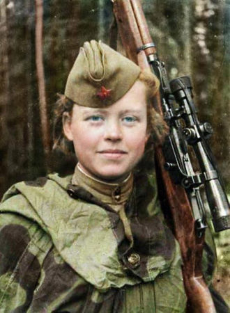 Nadezhad Kolesnikova (1921-unknown) volunteered on the Volkhovsky front and was credited with 19 kills. She was awarded the “For Courage” medal. Photo by anonymous (c. 1943). Media Drum World.