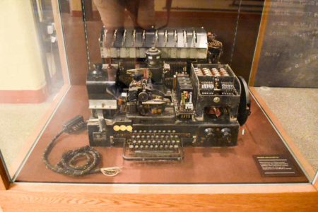 A Siemens and Halske T52 machine with a built-in teleprinter that could transmit messages. It was also known as a “Geheimschreiber,” or “secret writer.” Transmissions were sent over telephone lines so that interception was difficult. Photo by Sandy Ross (13 June 2022). 