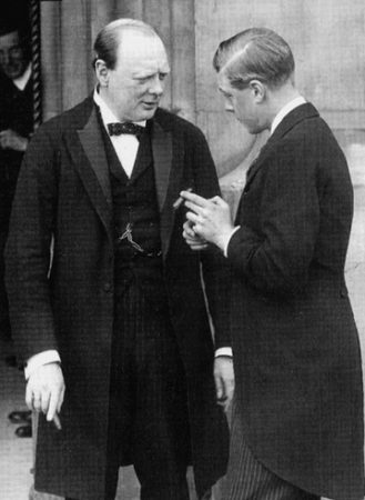 Winston Churchill and the Prince of Wales (future Edward VIII). Photo by anonymous (c. October 1921). PD-Published before 1 January 1927. Wikimedia Commons.
