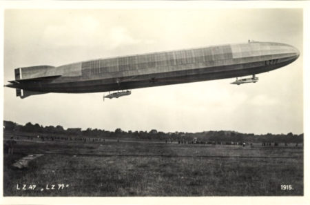 German Zeppelin in flight. This aircraft was destroyed in the Battle of Verdun in February 1916. Photo by anonymous (date unknown). PD-Expired copyright. Wikimedia Commons.
