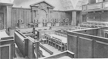 Court No. 1 in the Old Bailey as rebuilt in 1907. Photo by anonymous (c. 1926). St. John Adcock, “Wonderful London” volume 1, p. 209, 1926. 