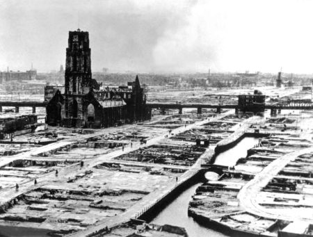 Central Rotterdam after four days of bombing by the German Luftwaffe. Photo by anonymous (c. May 1940). PD-U.S. Government. Wikimedia Commons. 