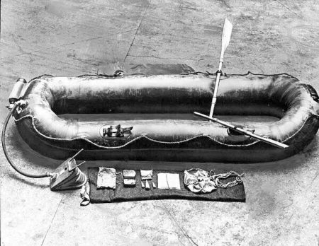 The collapsible rubber dinghy used by Erikson, Drücke, and Petter. Photo by anonymous (c. 1940). 
