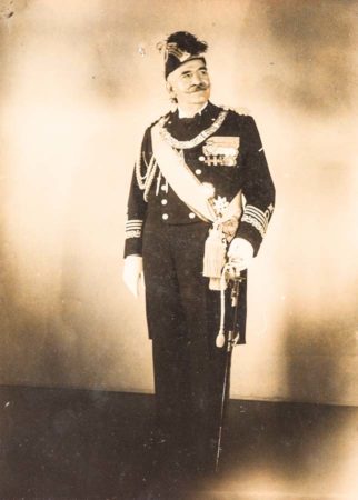 Adm. Costanzo Ciano in his naval uniform. Photo by anonymous (c. 1933). PD-Expired copyright. Wikimedia Commons. 
