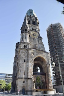 Ruins of the Kaiser Wilhelm Memorial Church. British bombs on 23 November 1943 virtually destroyed the church. Photo by Sandy Ross (c. May 2023).