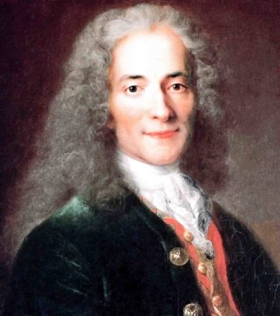 Portrait of Voltaire. Painting by Nicolas de Largillière (c. 1725). Carnavalet Museum. Gift of Mr. Charles Floquet. PD-Author’s life plus 100 years or less. Wikimedia Commons.