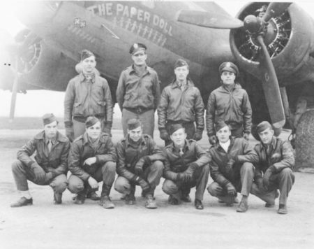 Crew of the B-17, “The Paper Doll.” Capt. Cal Worthington is standing, second from left. Photo by anonymous (c. 1944). PD-U.S. government.