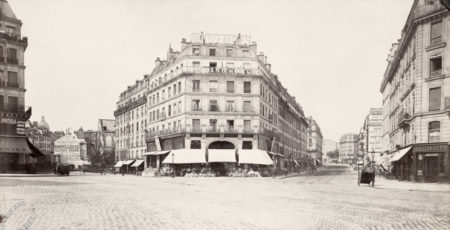 View of intersection of Rue Mouffetard (left) and Rue Monge (right) in the 5th arrondissement. Photo by Charles Marville (c. 1853-70). State Library Victoria. PD-Author’s life plus 100 years of fewer. Wikimedia Commons.